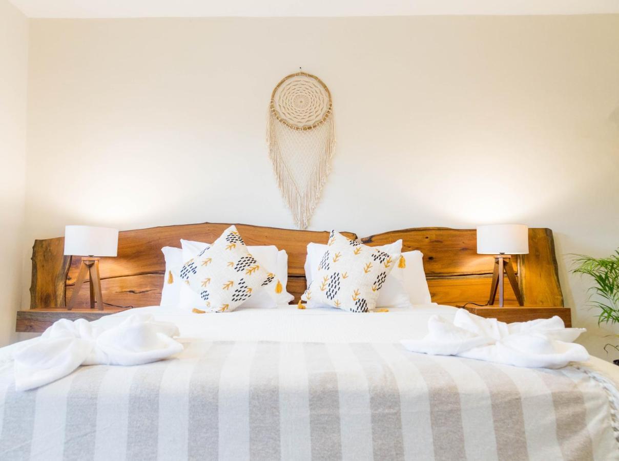 Maculan Hotel Valladolid  Eksteriør billede