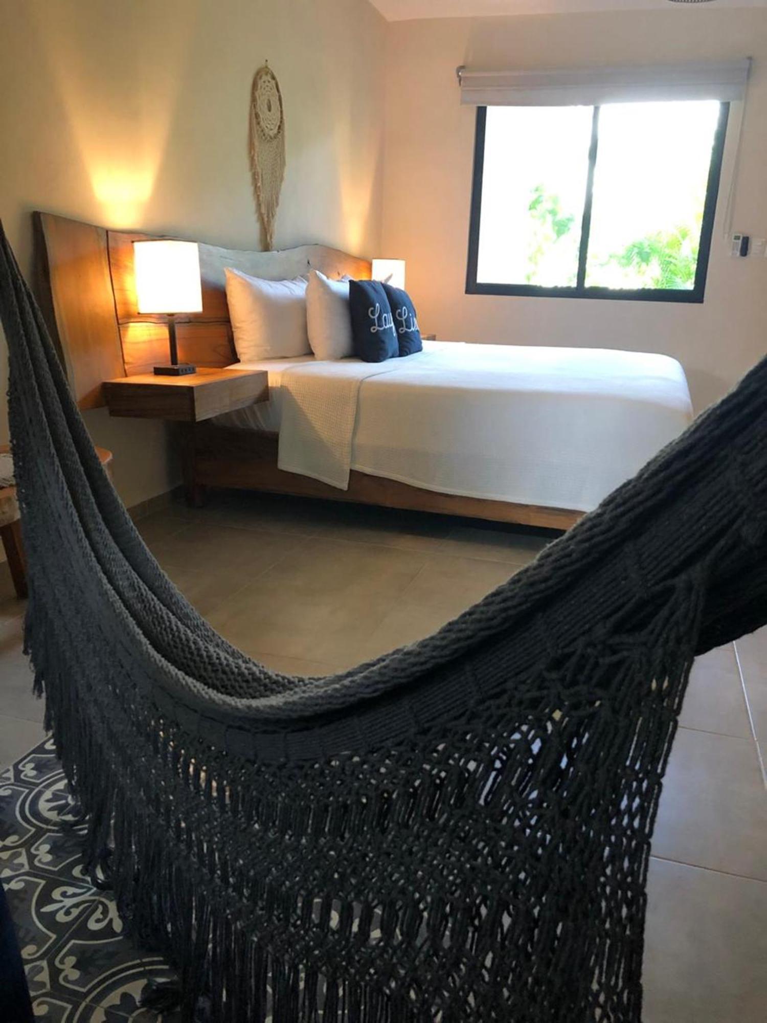 Maculan Hotel Valladolid  Eksteriør billede